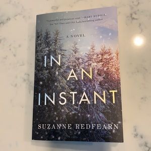 In An Instant by Suzanne Redfearn - Book